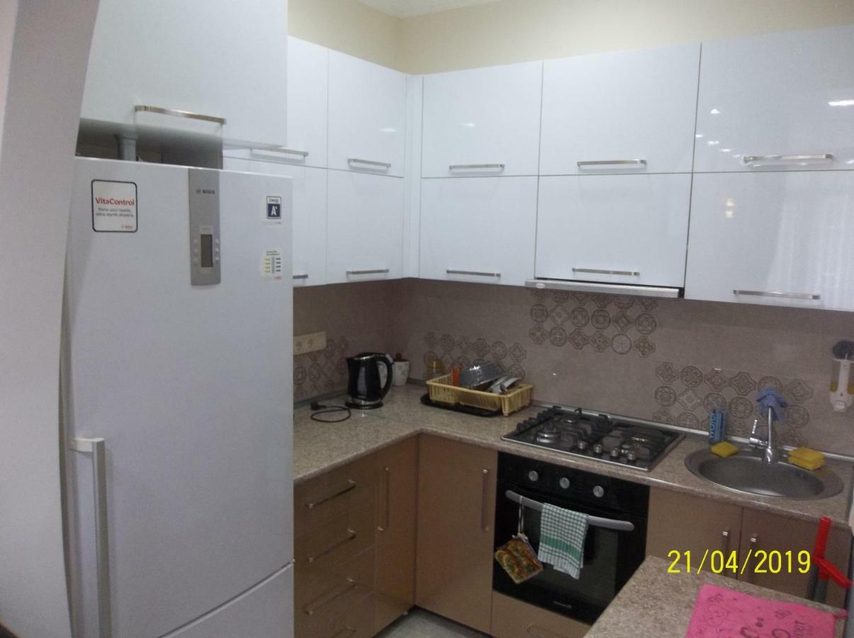 Мате Apartment Batumi Exterior foto